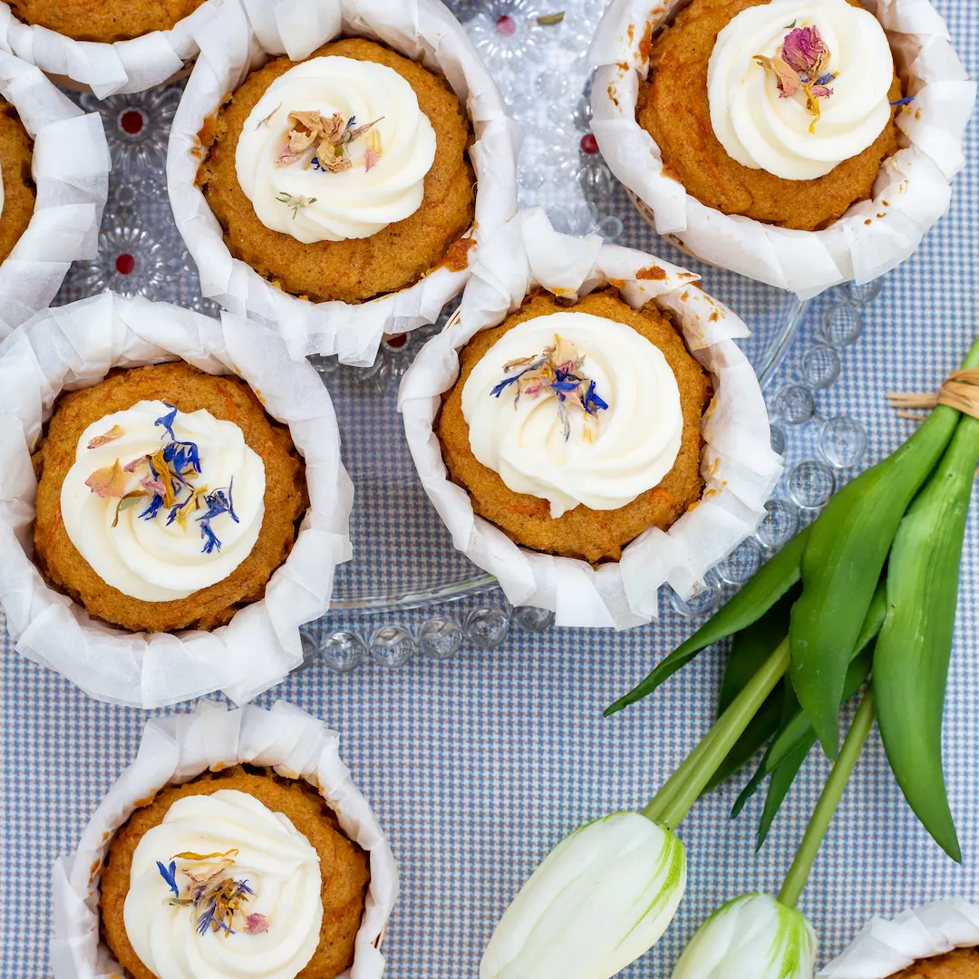 Karotten-Cupcake von Oma Irmgard im Set - Image 3